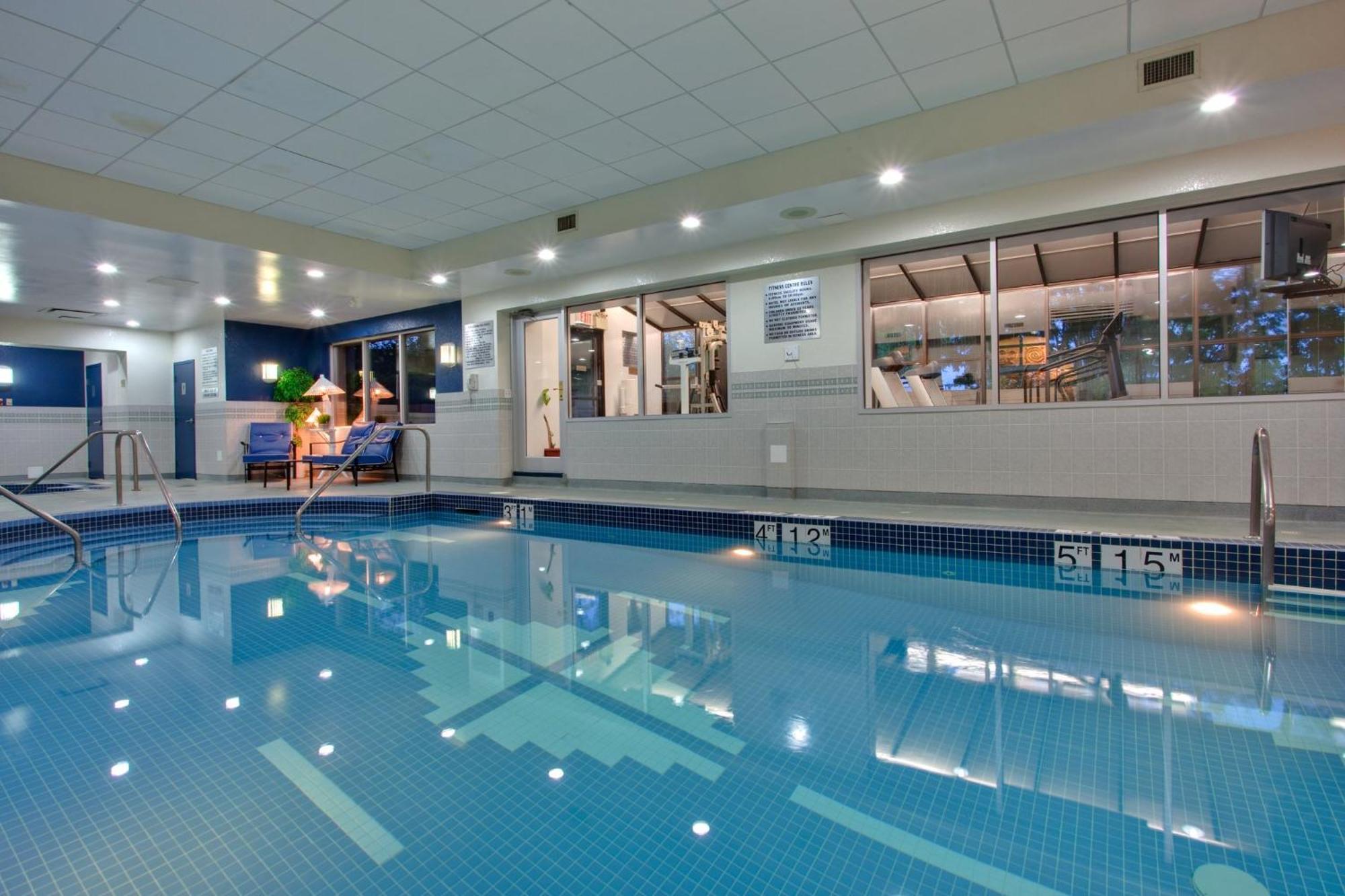 Holiday Inn Calgary Airport By Ihg Kültér fotó